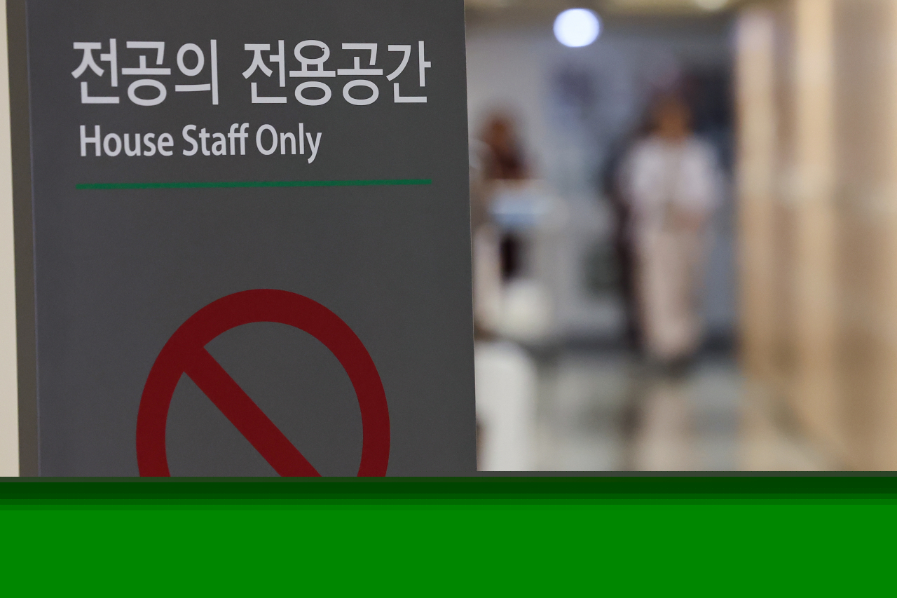 A space dedicated to trainee doctors is set up at a major hospital in Seoul on the day the recruitment for the second half of the year begins on Monday. (Yonhap)